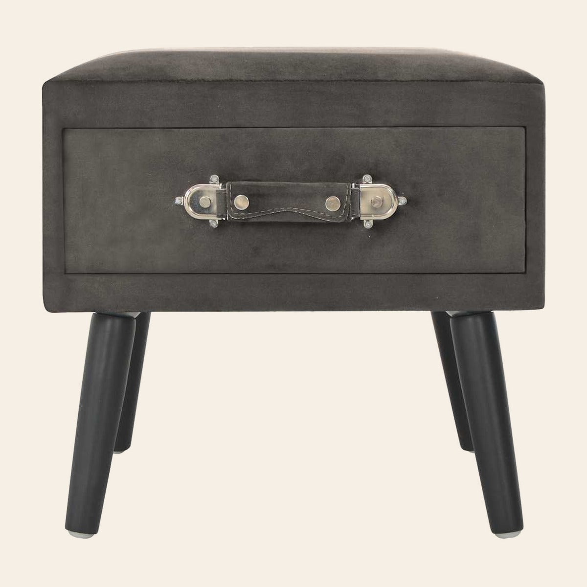 Table de chevet Brume en velours gris vue de face, poignée façon malle