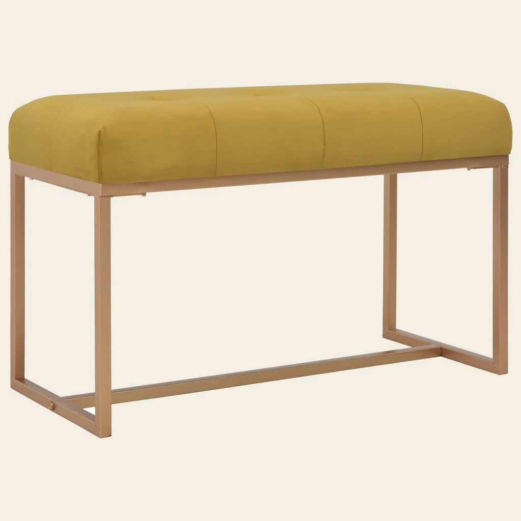 Banc de lit Valois ocre en velours et métal doré, vue de trois quarts